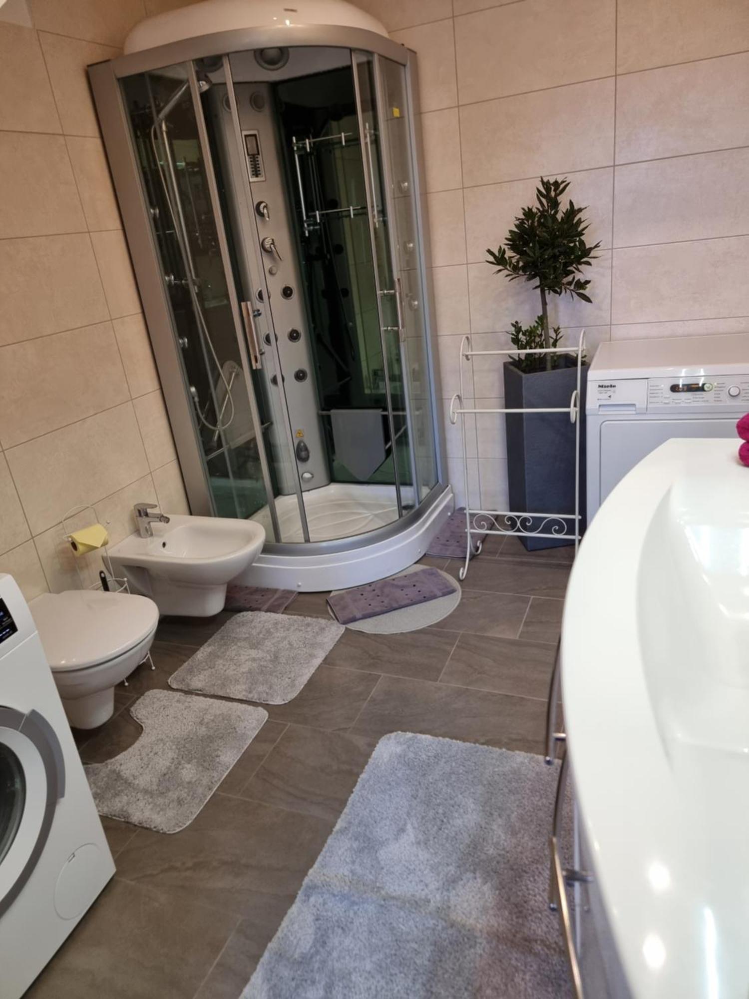 Ferienhaus Burgblick トレフェン 部屋 写真