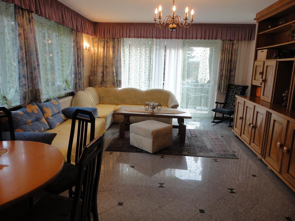 Ferienhaus Burgblick トレフェン エクステリア 写真